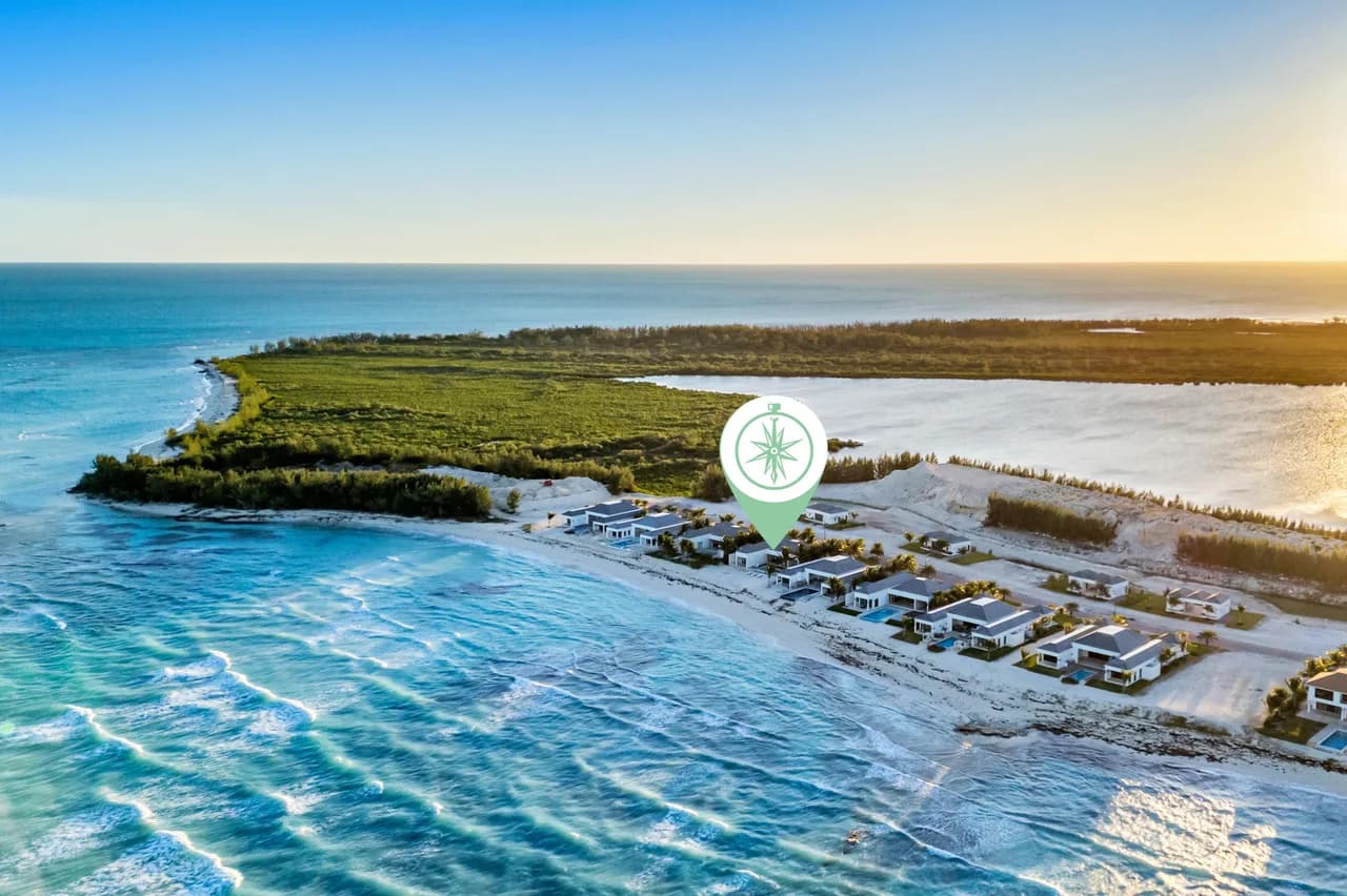 Beachfront Villa with Heated Pool in Bailey Town photo 4