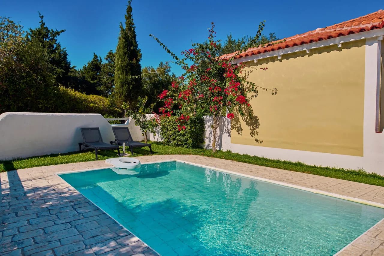 Seaside Retreat Two Bedroom Villa in Porto Roma photo 2