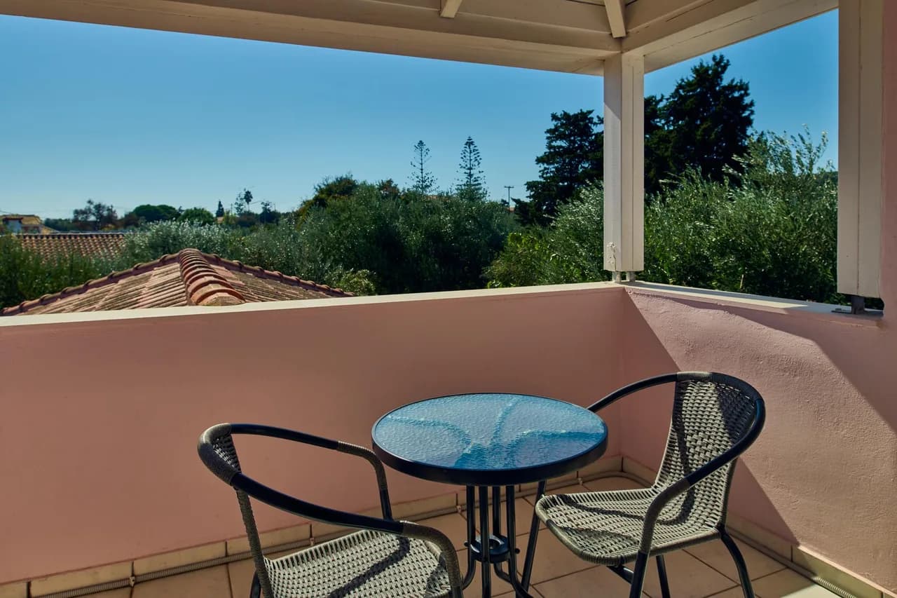 Seaside Retreat Two Bedroom Villa in Porto Roma photo 5