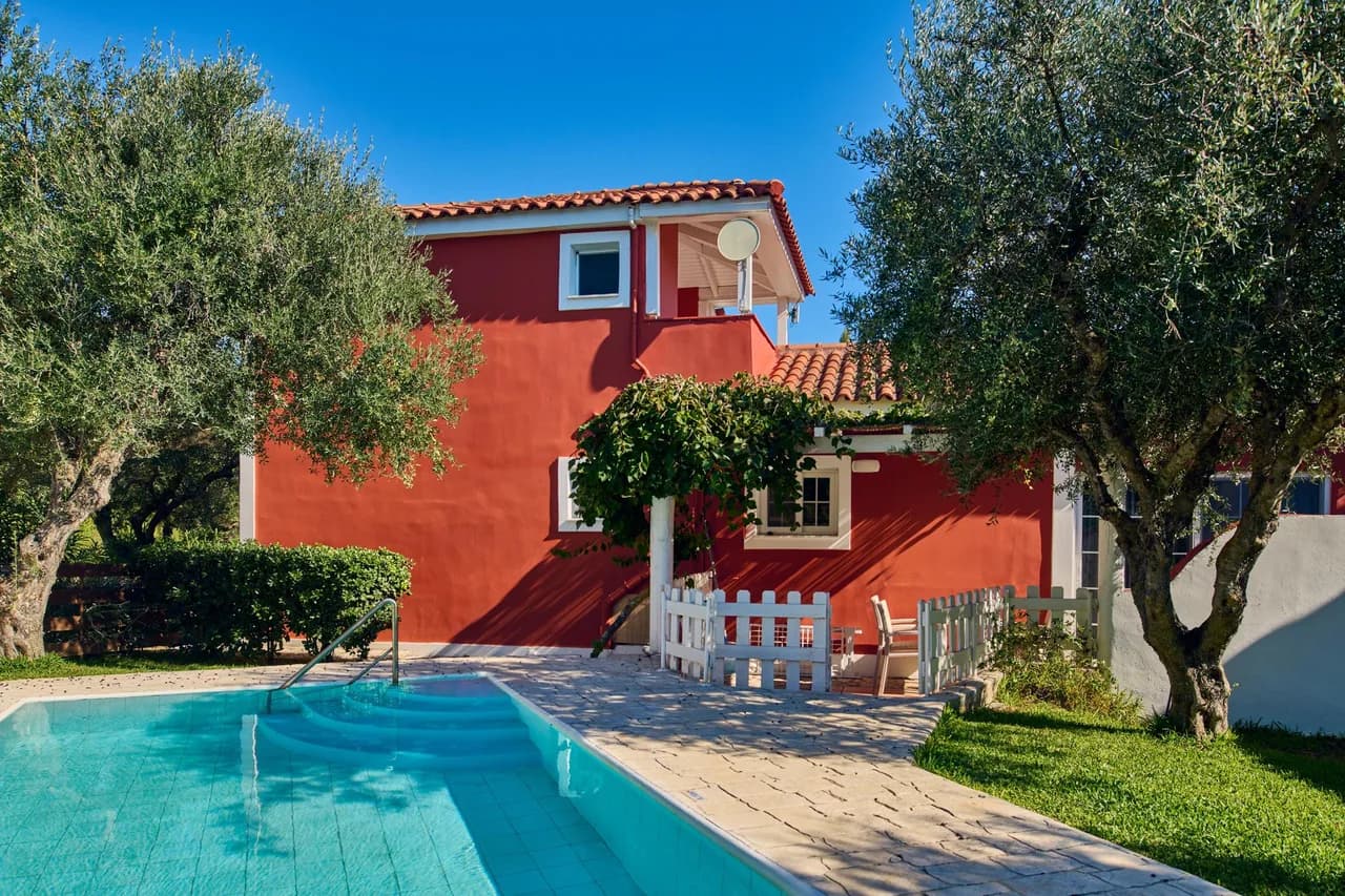 Beachfront Two Bedroom Villa in Porto Roma