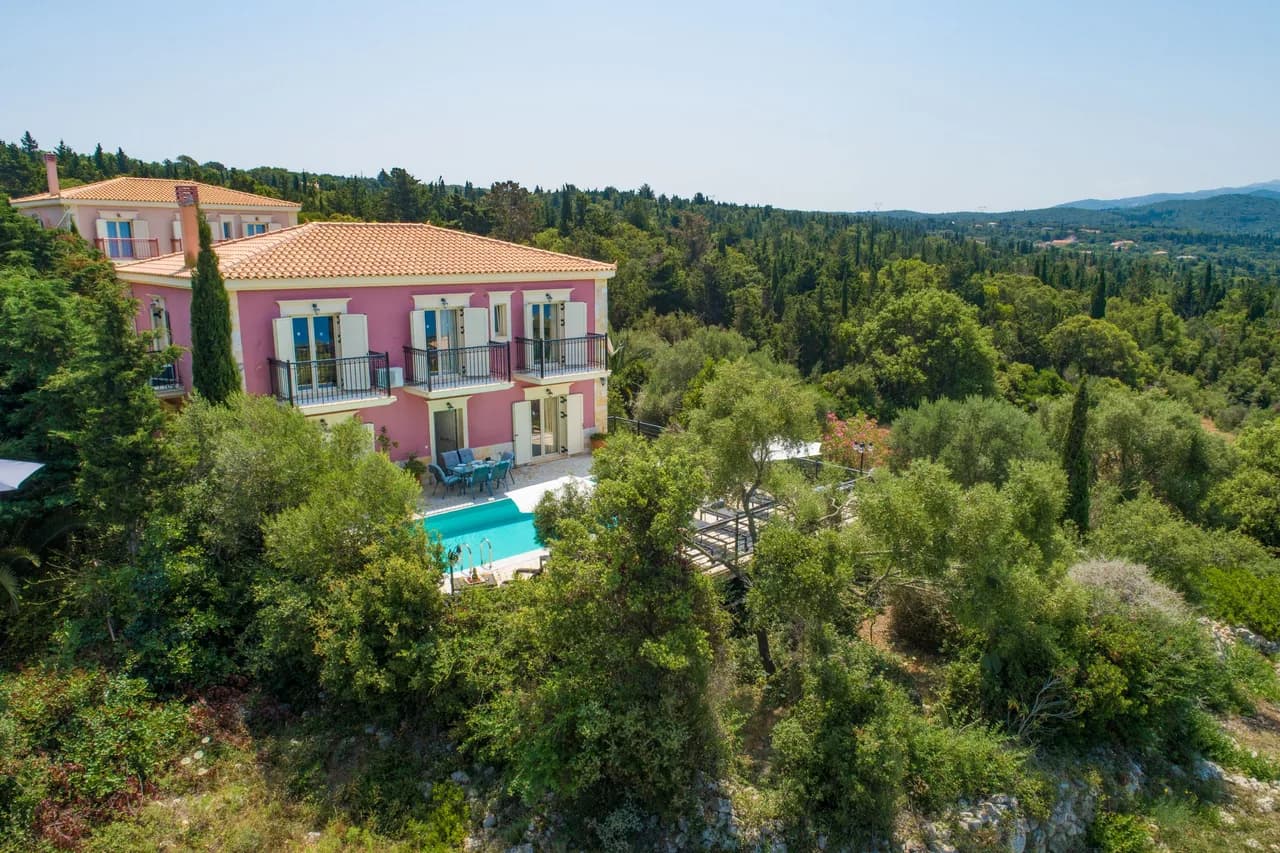 Mountain View Two Bedroom Villa in Kefallonia photo 4