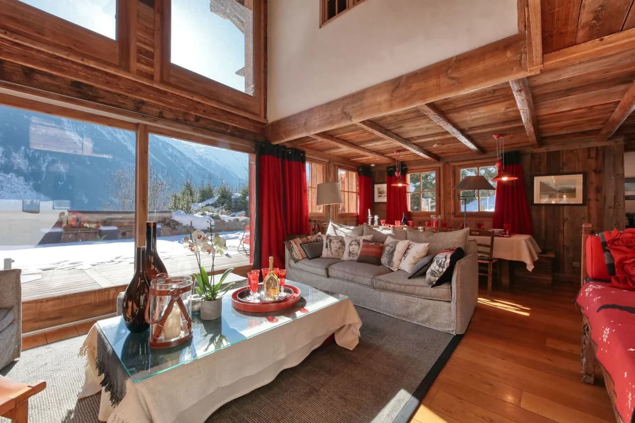 Spacious Seven Bedroom Chalet in Chamonix-Mont-Blanc photo 4