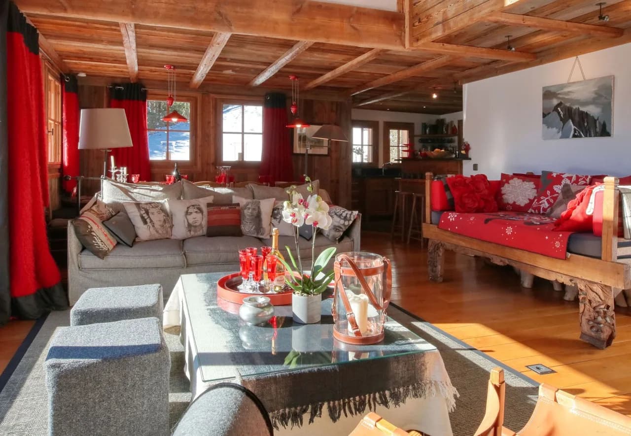 Spacious Seven Bedroom Chalet in Chamonix-Mont-Blanc photo 5