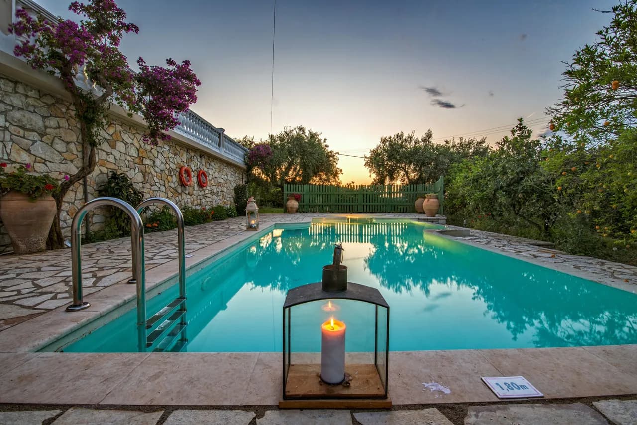 Serene Garden Villa in Vlachopoulatika photo 5