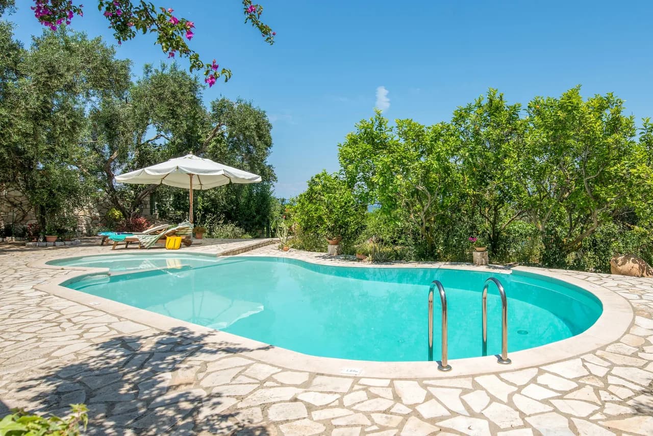Mountain View Two Bedroom Villa in Vlachopoulatika
