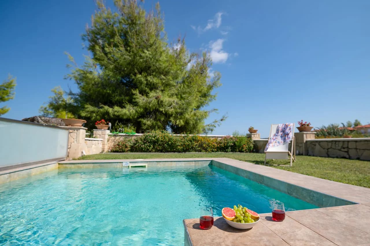 Mountain View One Bedroom Villa in Chaniotis