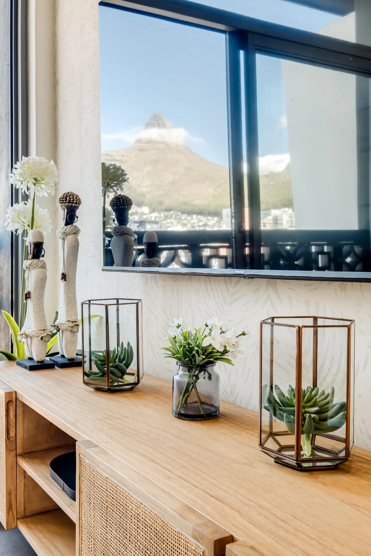 Oceanview Rooftop Apartment in Sea Point, Cape Town photo 4