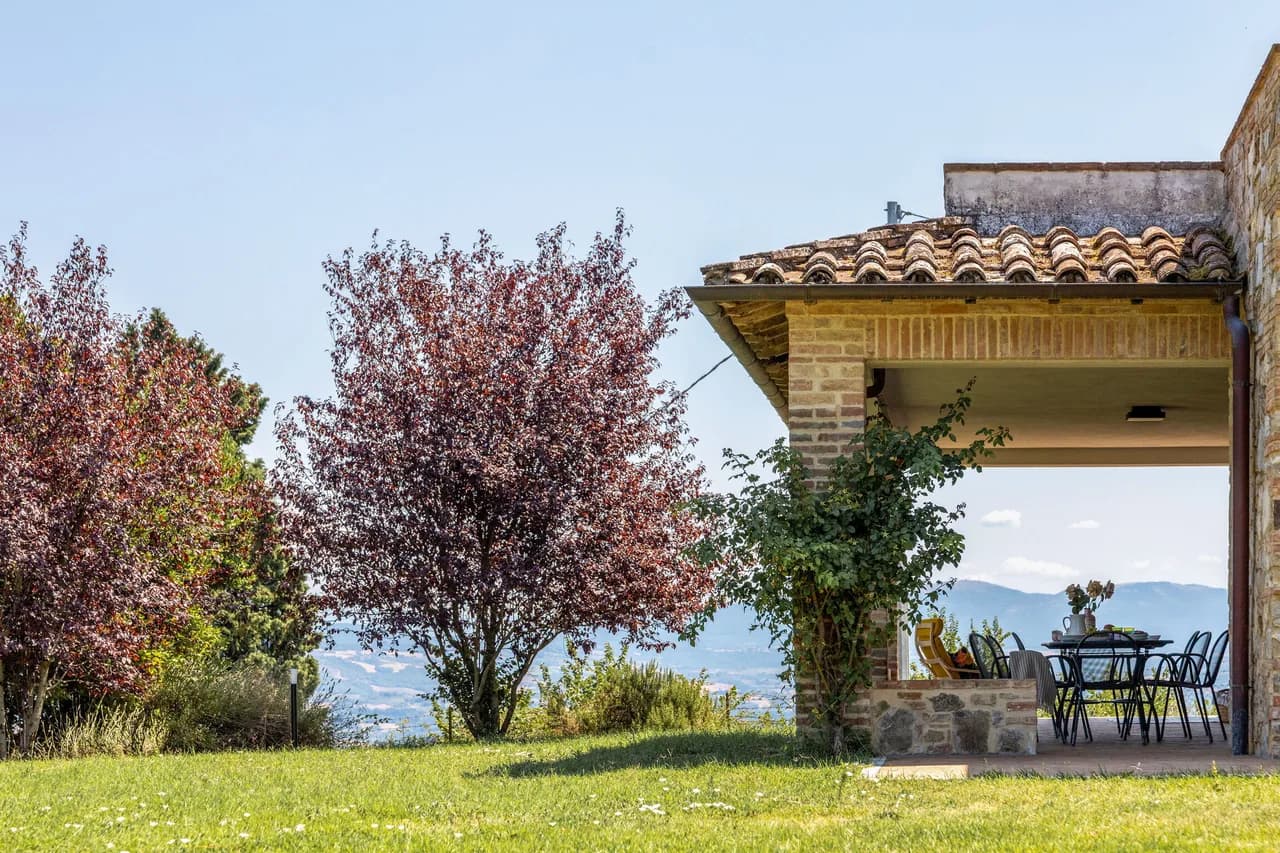 Centrally Located Four Bedroom Apartment in San Venanzo photo 3