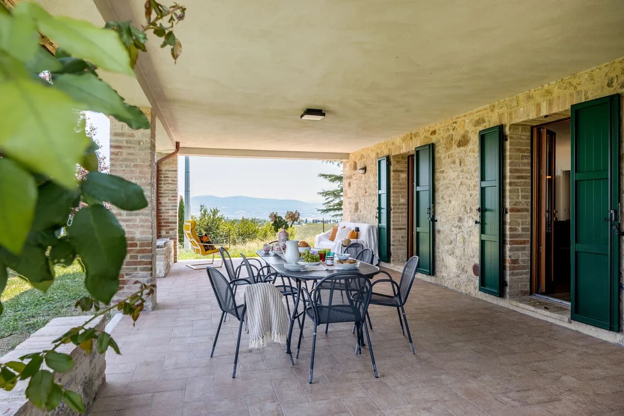 Centrally Located Four Bedroom Apartment in San Venanzo photo 5
