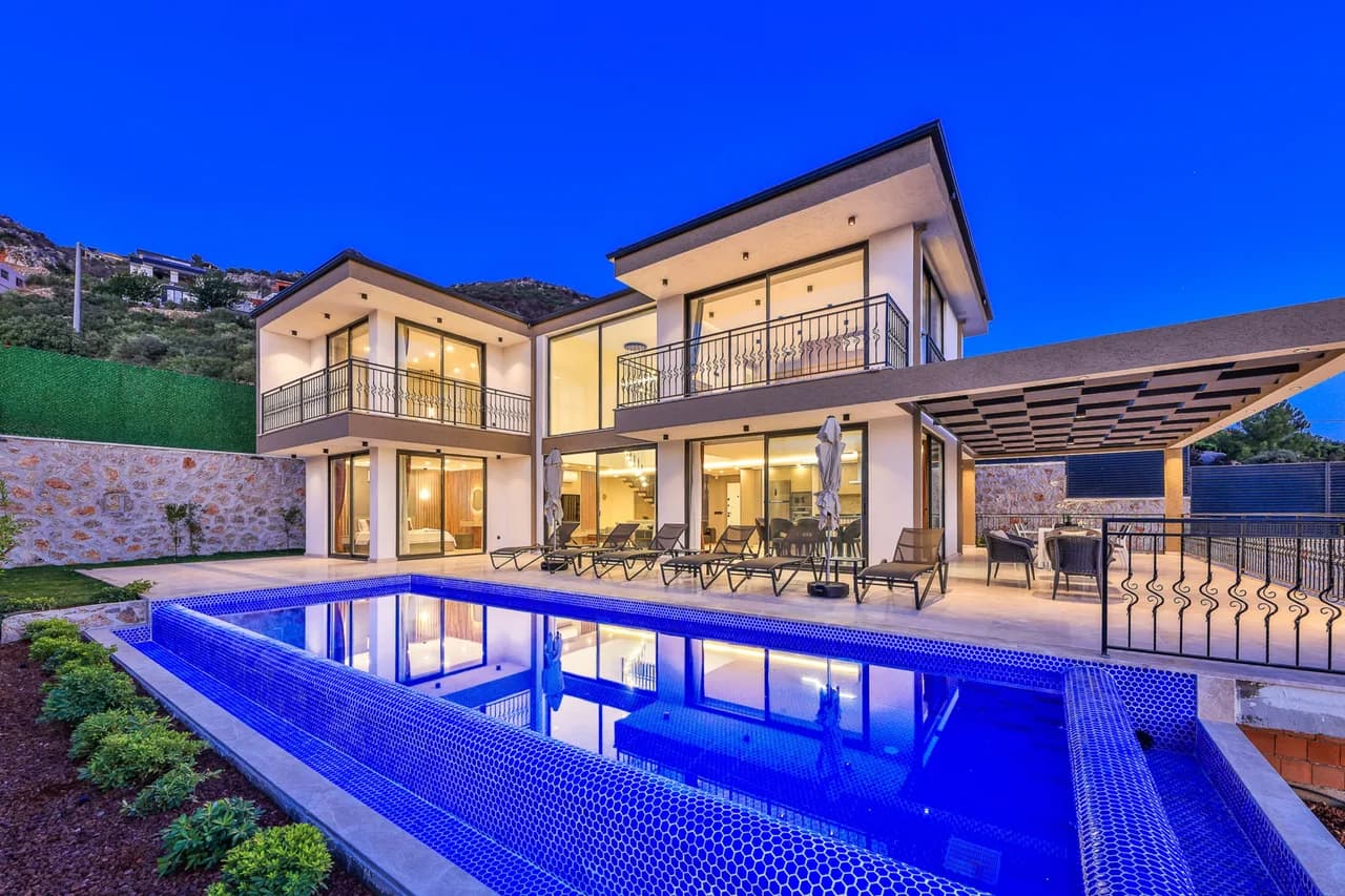 Serene Retreat Two Bedroom Villa in Yeşilköy