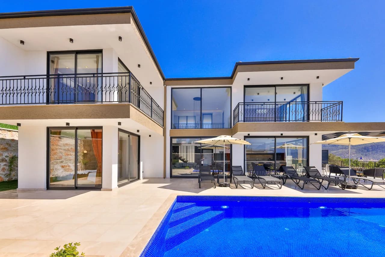 Serene Retreat Two Bedroom Villa in Yeşilköy photo 4