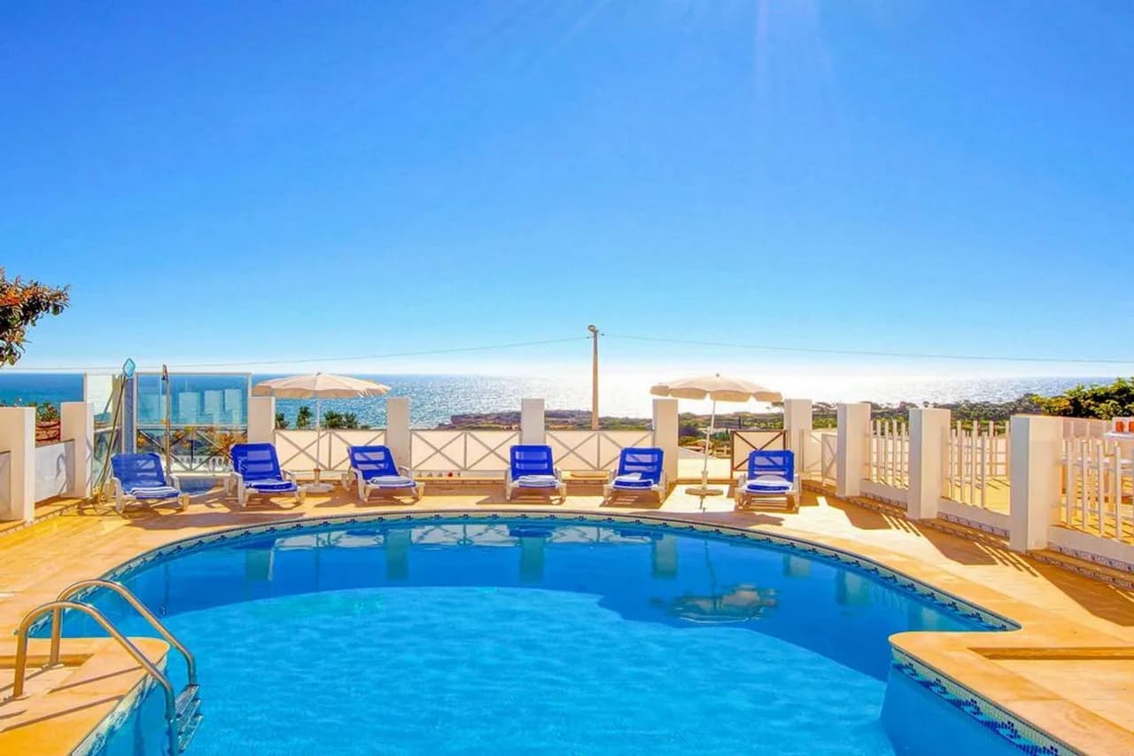 Seaview Five Bedroom Villa in Albufeira photo 2