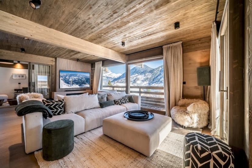 Elegant Five-Bedroom Chalet in Saint-Gervais