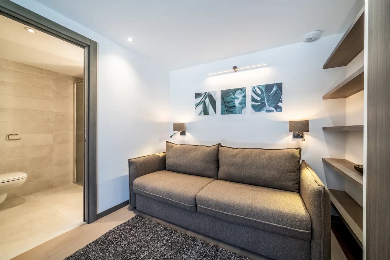 Elegant Five-Bedroom Chalet in Saint-Gervais-les-Bains photo 4
