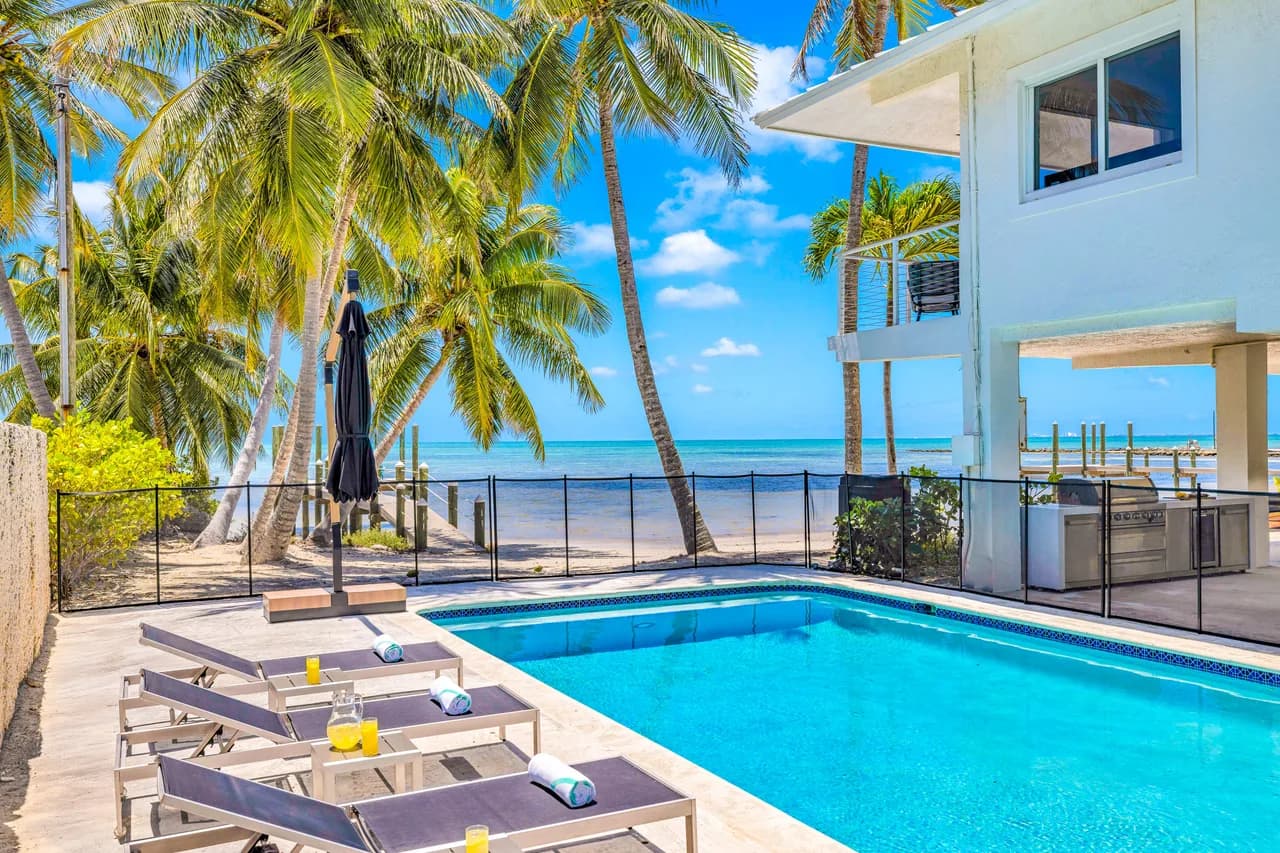 Private Beach Villa in Islamorada Florida photo 2