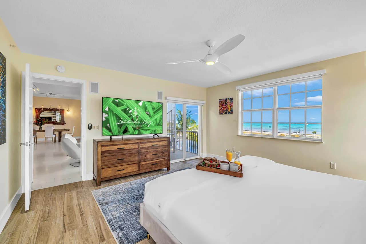 Ocean View Penthouse in Islamorada Florida photo 2