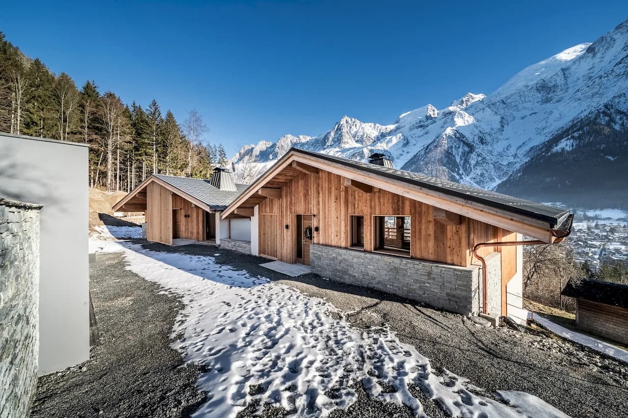 Wood-Burning Fireplace Chalet in Les Houches