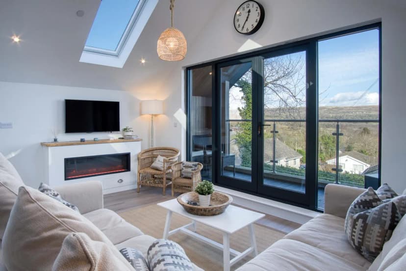 Ty Florence - 3 Bedroom Cottage - Bayview Oxwich
