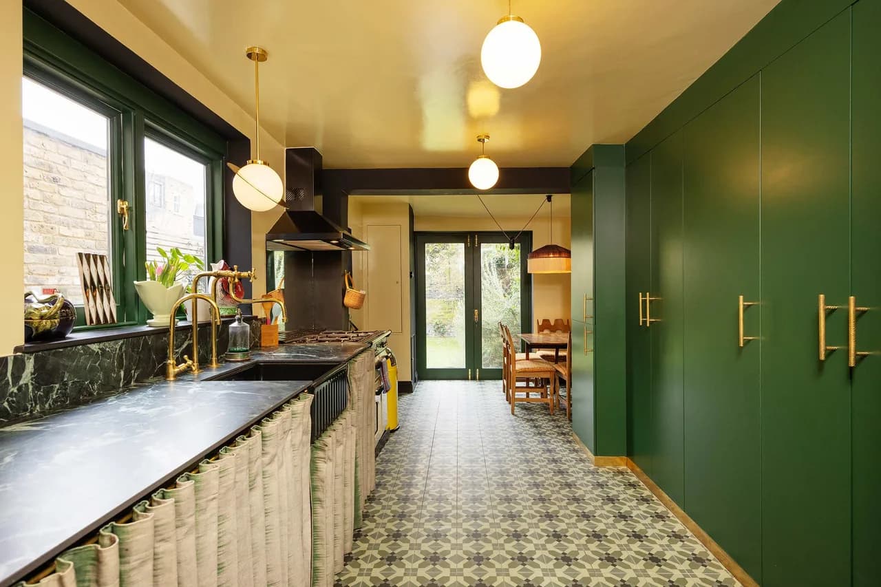 Charming Garden Villa in Stamford Hill, London, England photo 2