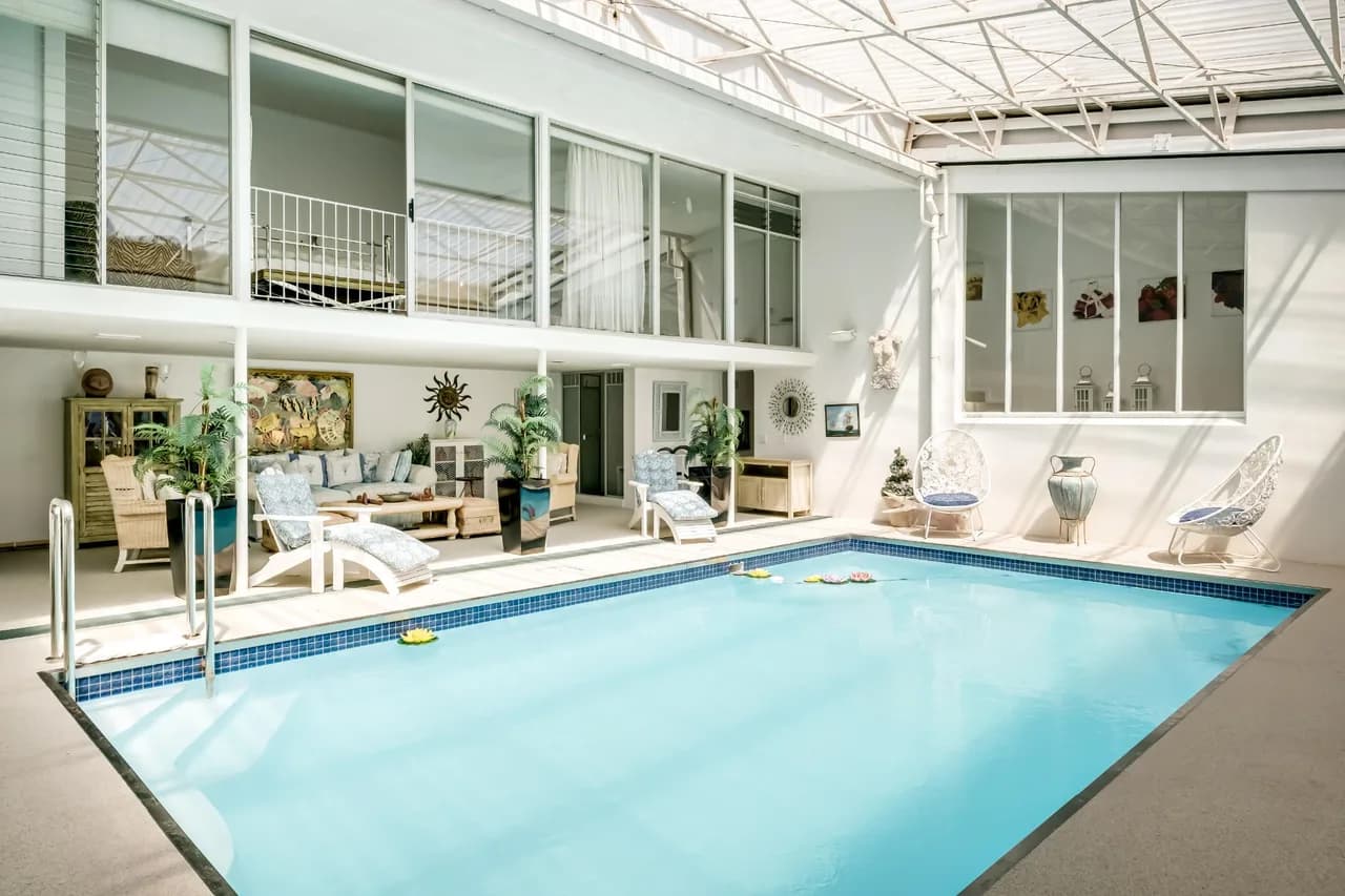 Indoor Pool Villa with Sea Views in Camps Bay photo 3