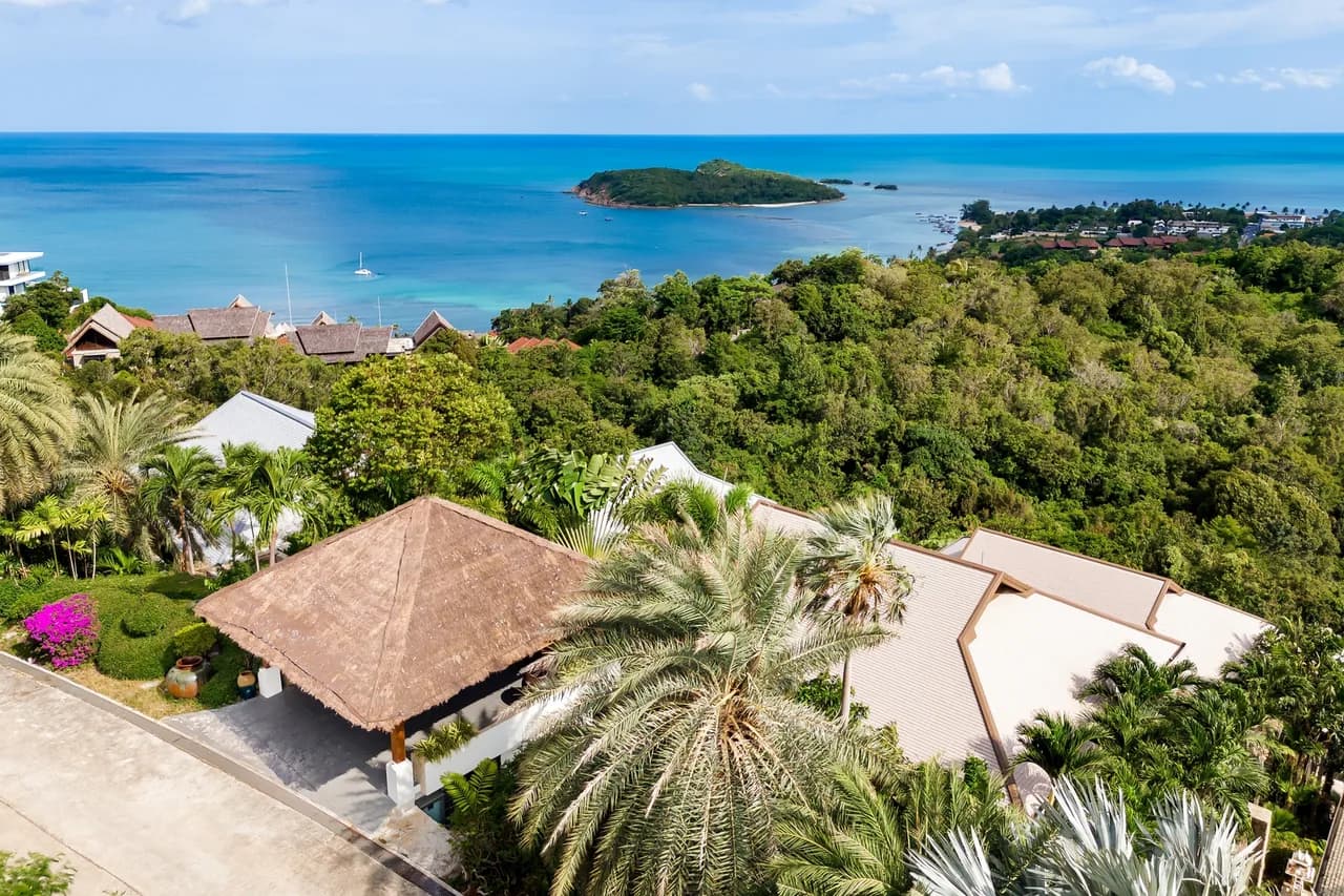 Sea View Five Bedroom Villa in North Chaweng photo 4