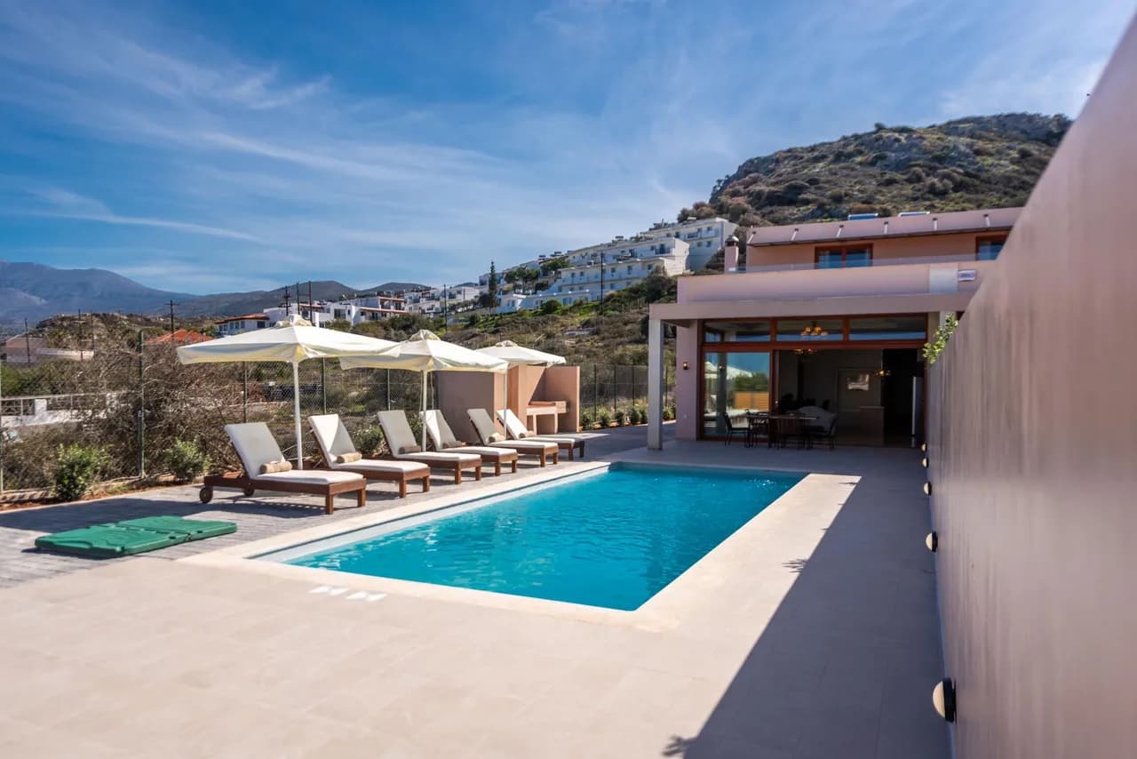 Terraced Three Bedroom Villa in Koutouloufari photo 3