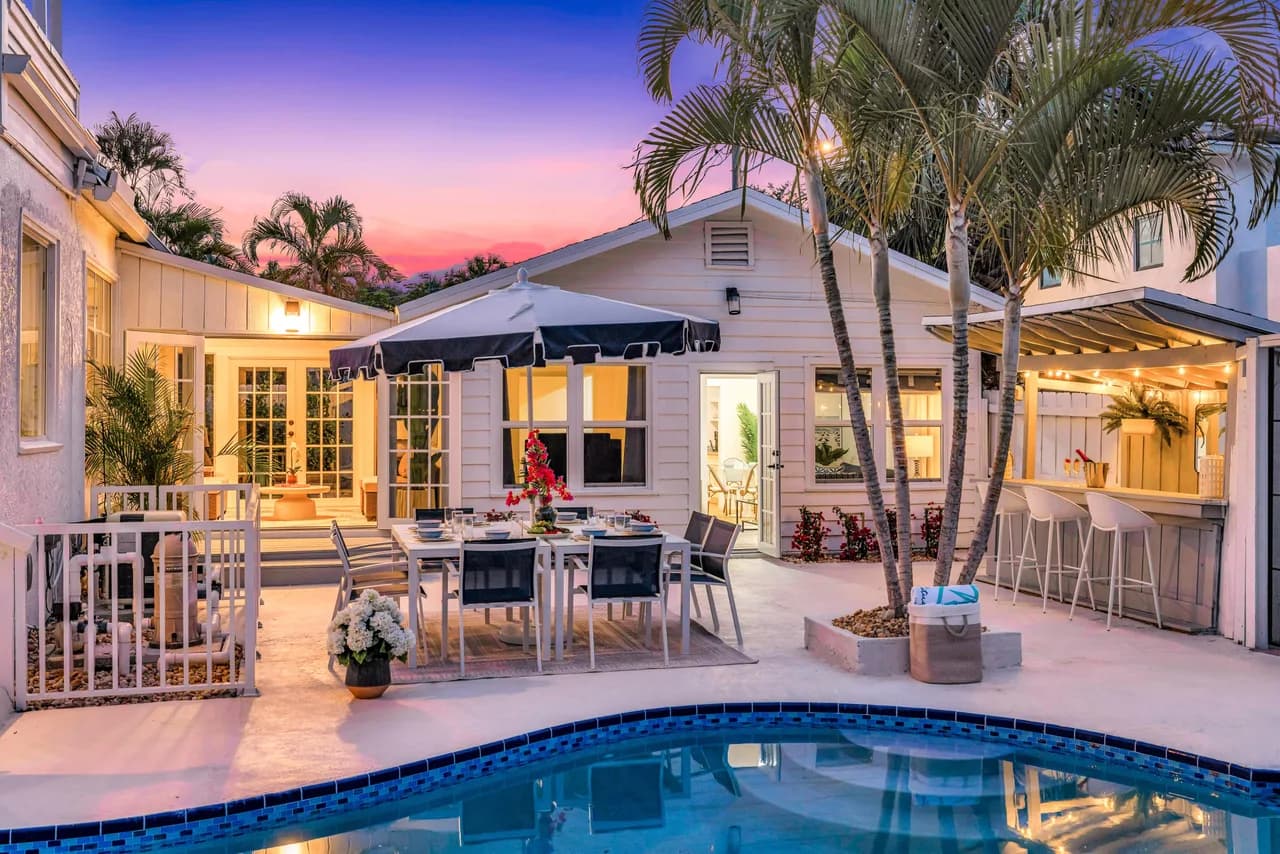 Heated Pool Residence in West Palm Beach photo 4
