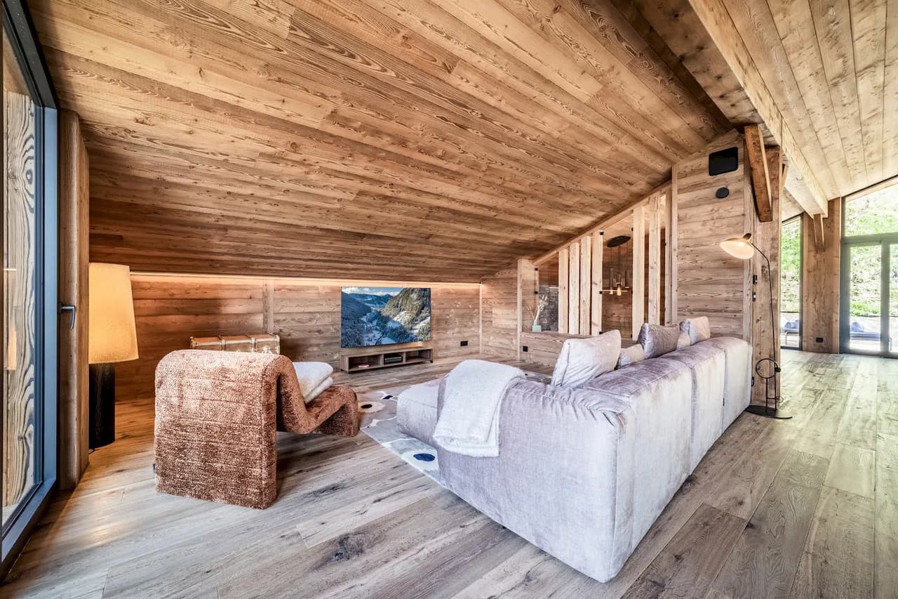 Elegant Alpine Chalet in Châtel photo 4