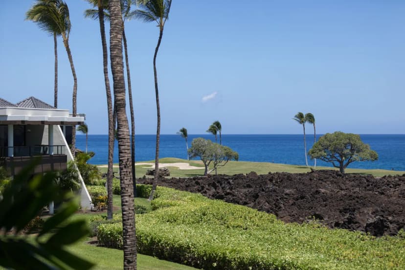 Ocean View Two Bedroom Villa in Big Island