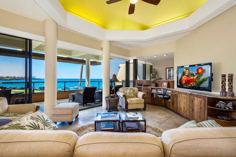 Sunset Ocean-View Retreat in Mauna Lani