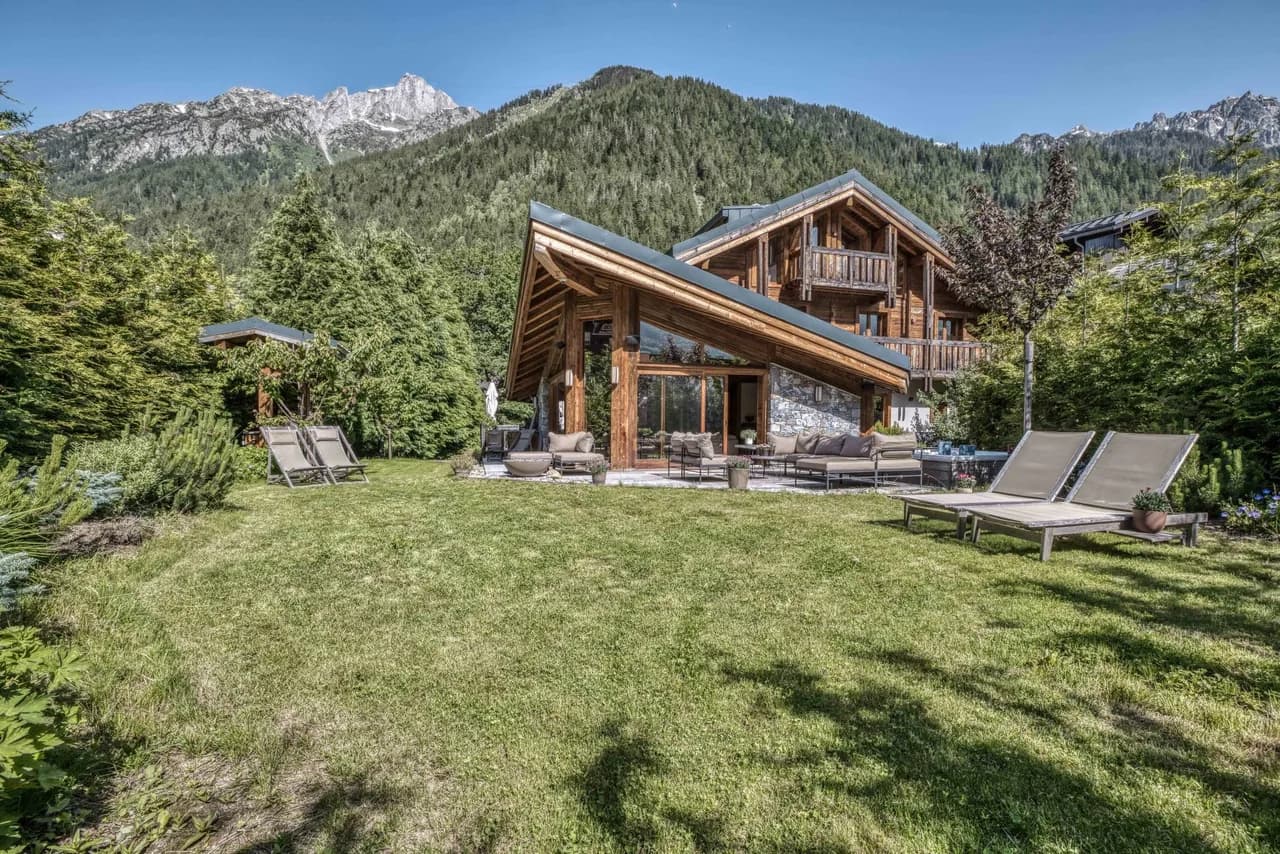 Spacious Terrace Chalet in Chamonix