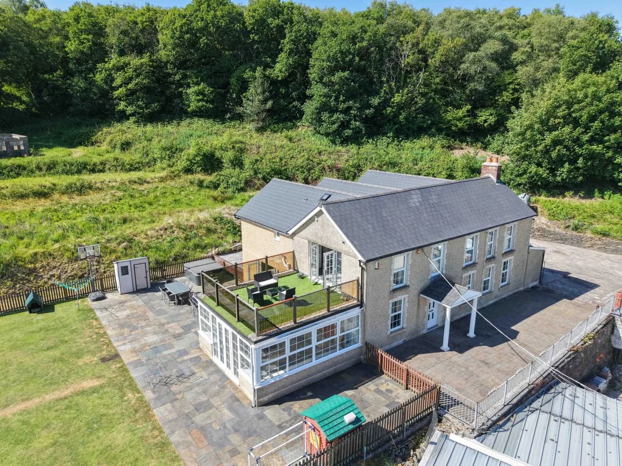 Country Retreat House in Mawr Swansea