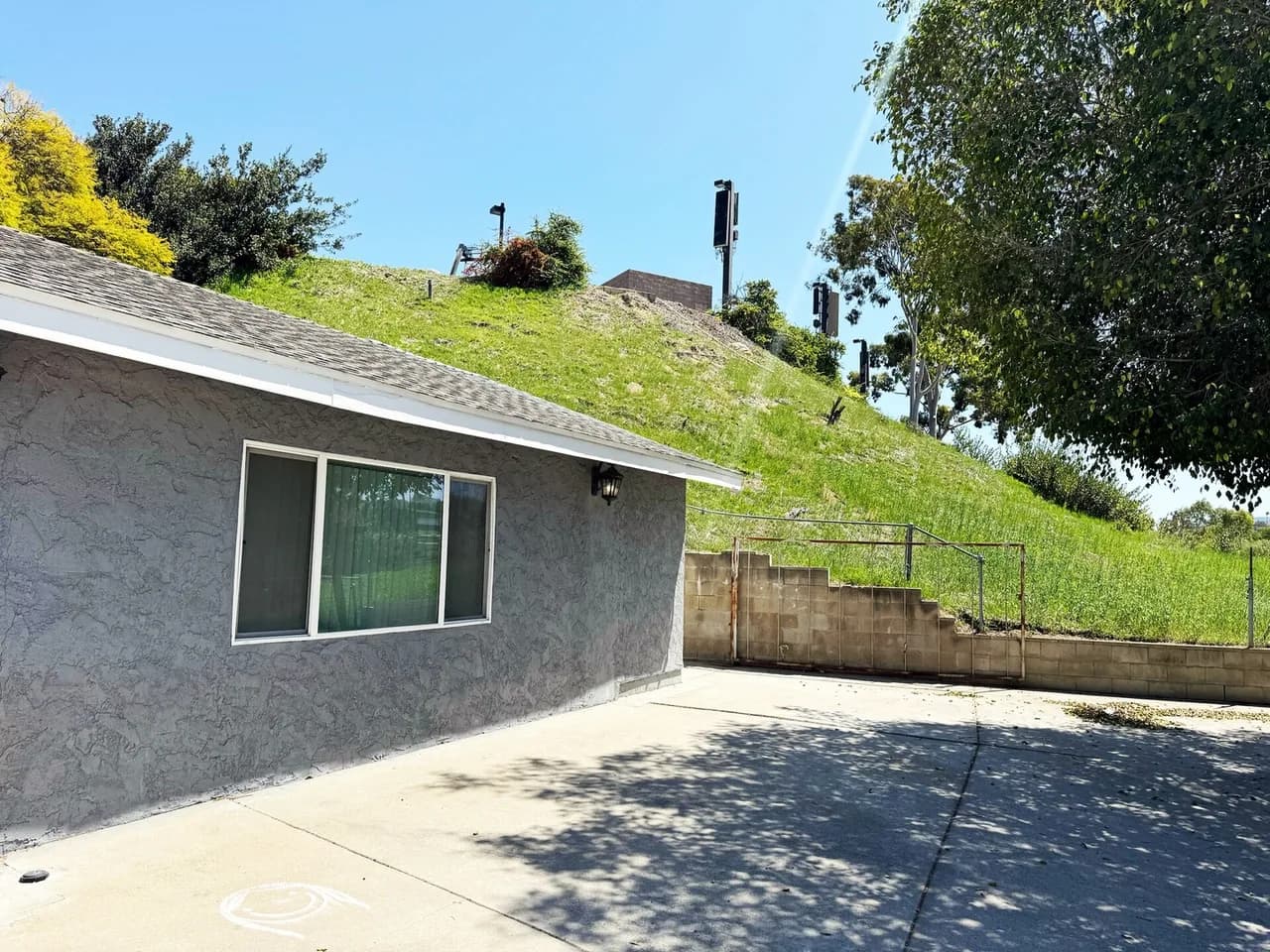 Exotic Two Bedroom Home in Spring Valley, California photo 3