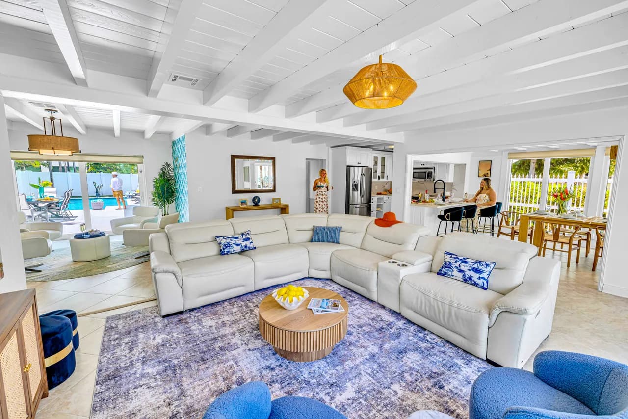Steps to Beach Three Bedroom Villa in Fort Lauderdale