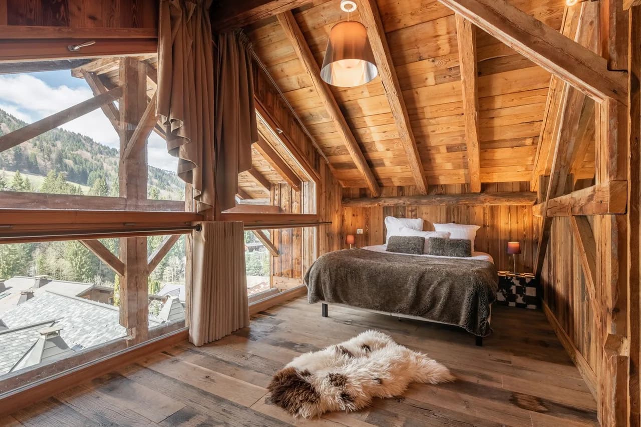 Year-Round Retreat Chalet in Morzine photo 2