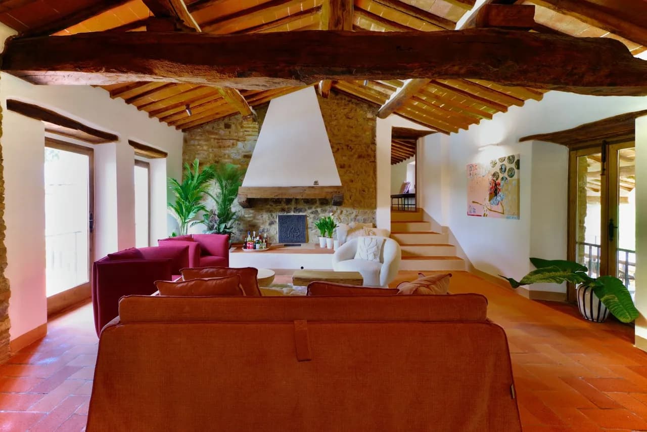 Garden Five Bedroom Villa in Castellina in Chianti photo 3