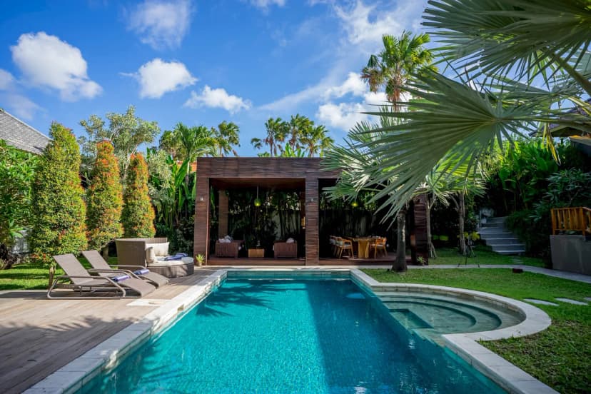 Tropical Five Bedroom Villa in Canggu