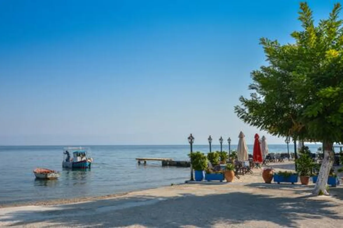 Beachfront Terrace Pool House in Agios Dimitrios photo 4