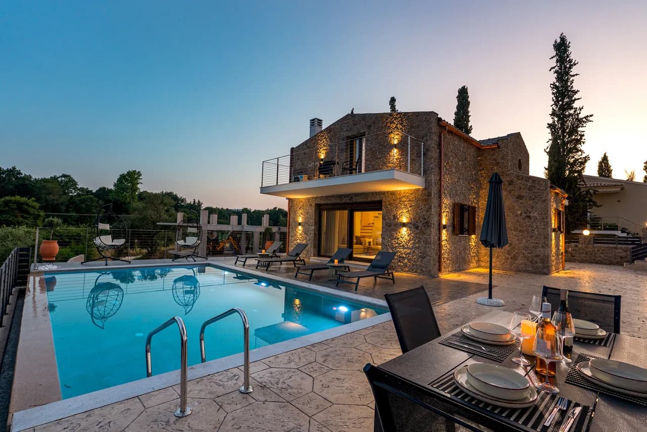 Terrace Three Bedroom Villa in Ionian Islands photo 2