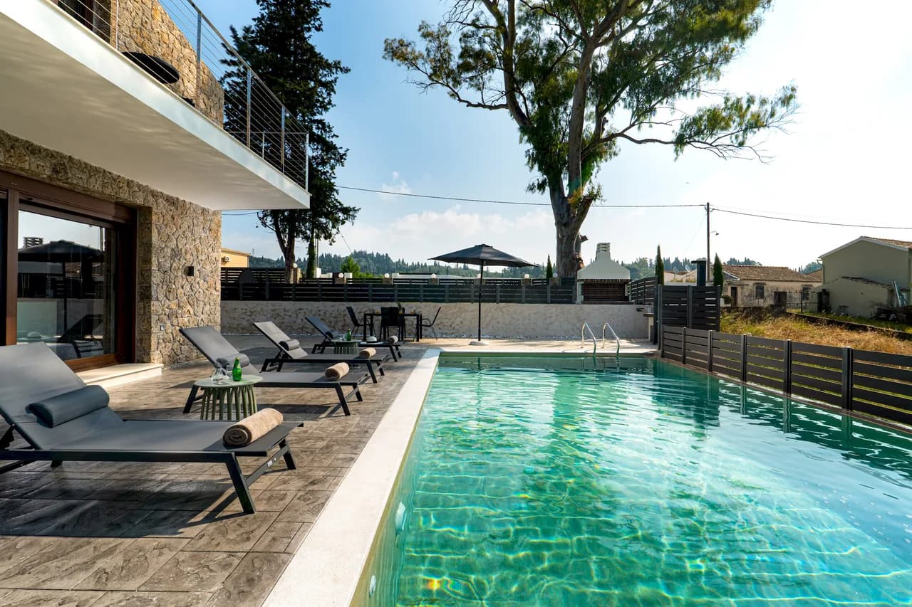 Terrace Three Bedroom Villa in Ionian Islands photo 3