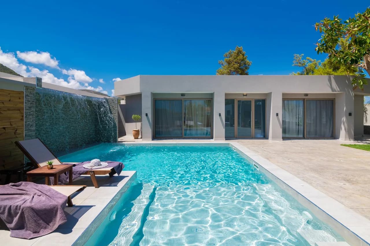 Balcony Three Bedroom Villa in Katastari