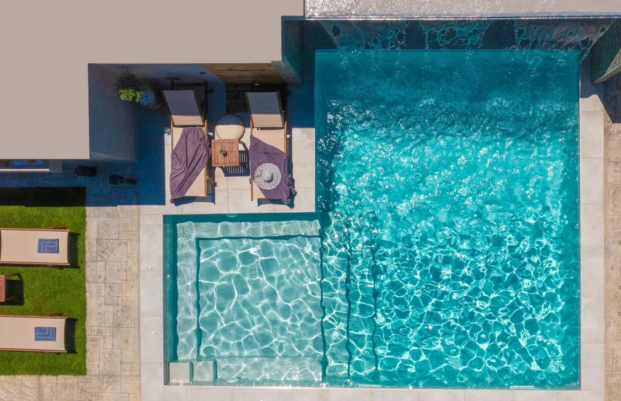 Balcony Three Bedroom Villa in Katastari photo 2