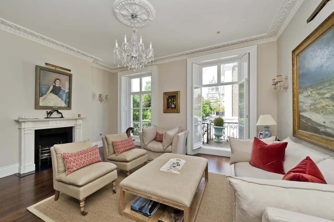 Elegant Four Bedroom Villa in Brompton, London, England photo 2