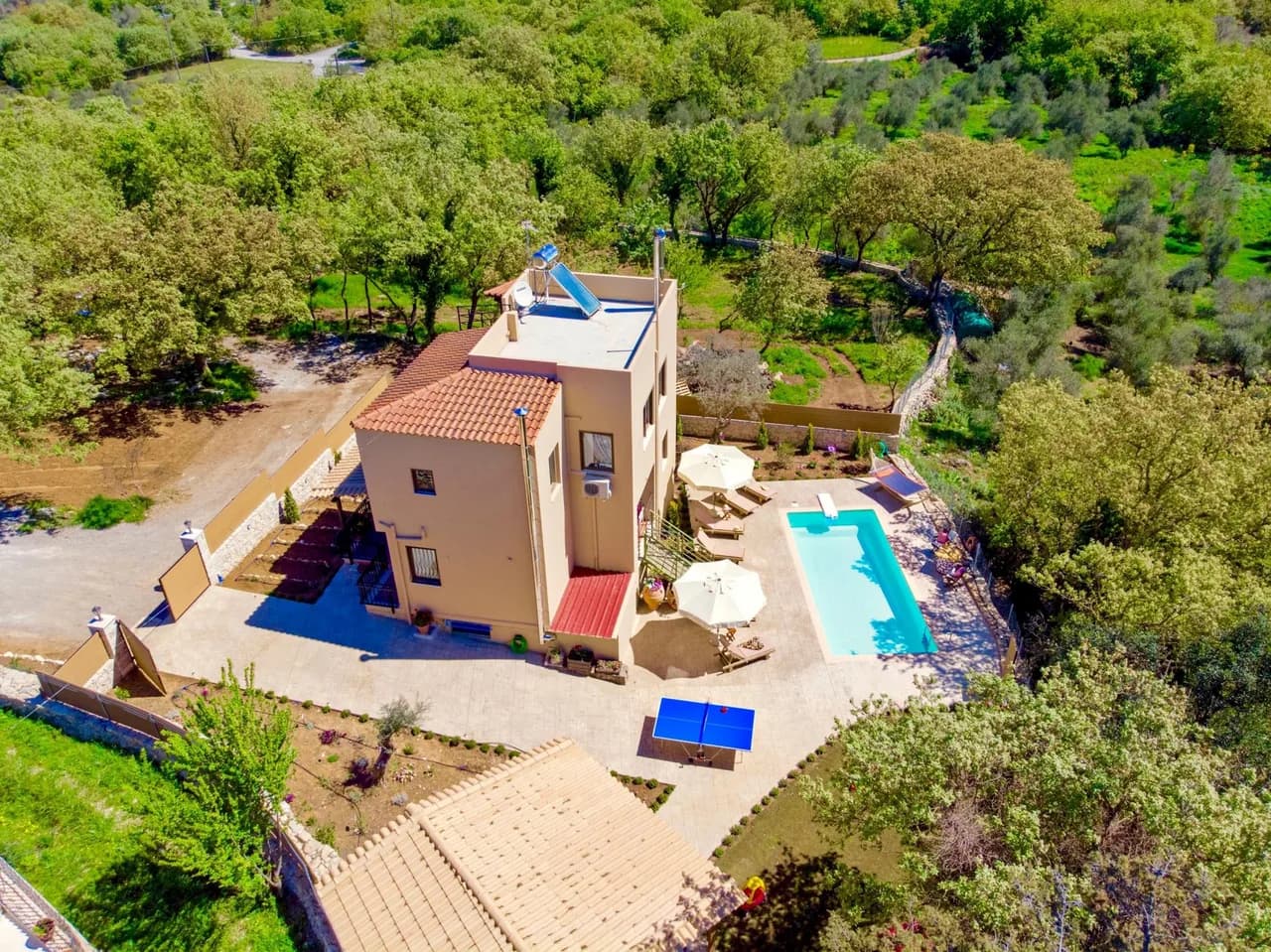 Private Swimming Pool Villa in Armeni, Santorini, Greece photo 2