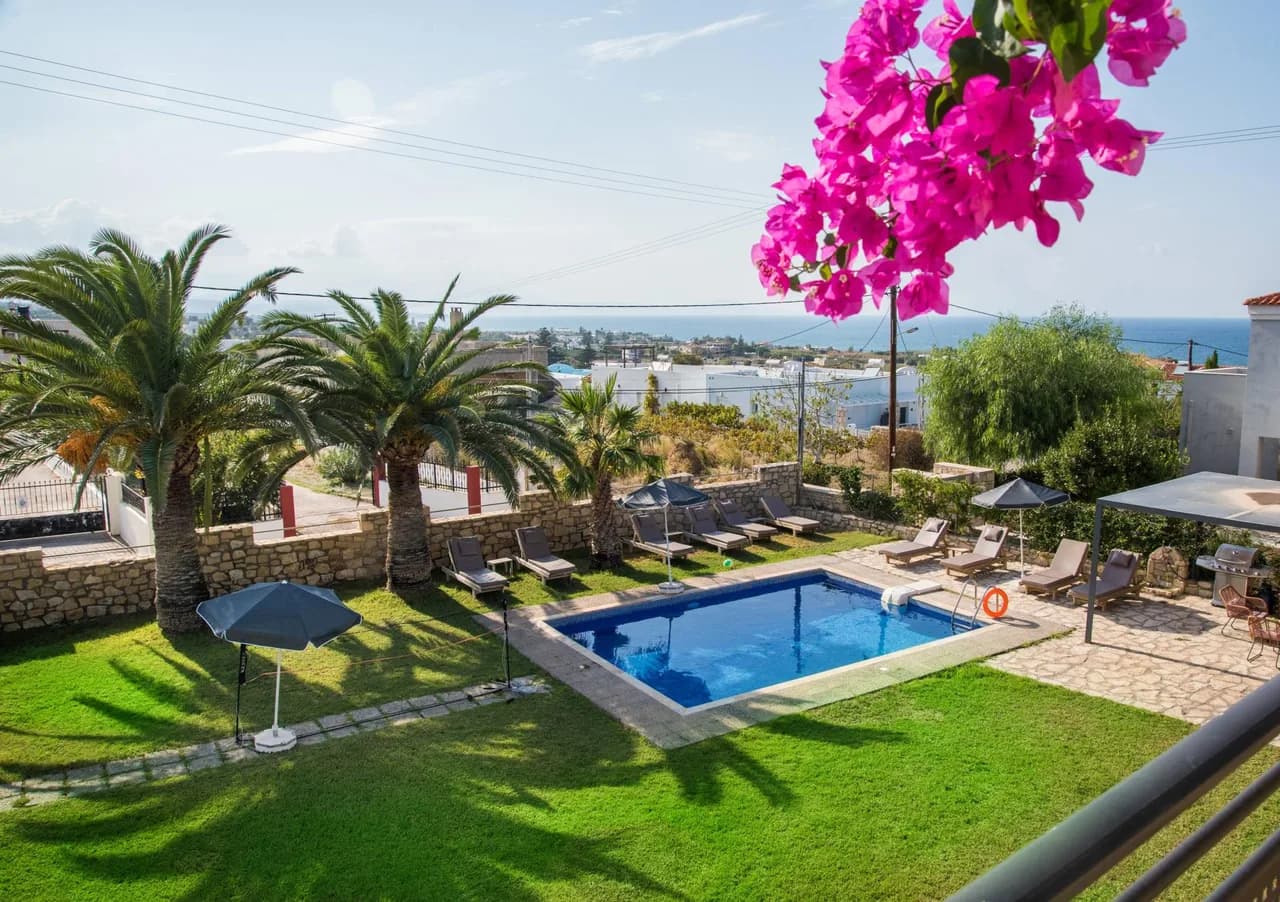 Charming Garden Villa in Rethymno Crete photo 2