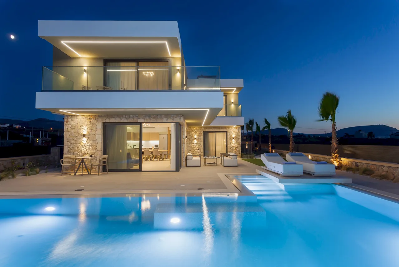 Heated Pool Villa in Agkisaras, Crete photo 3