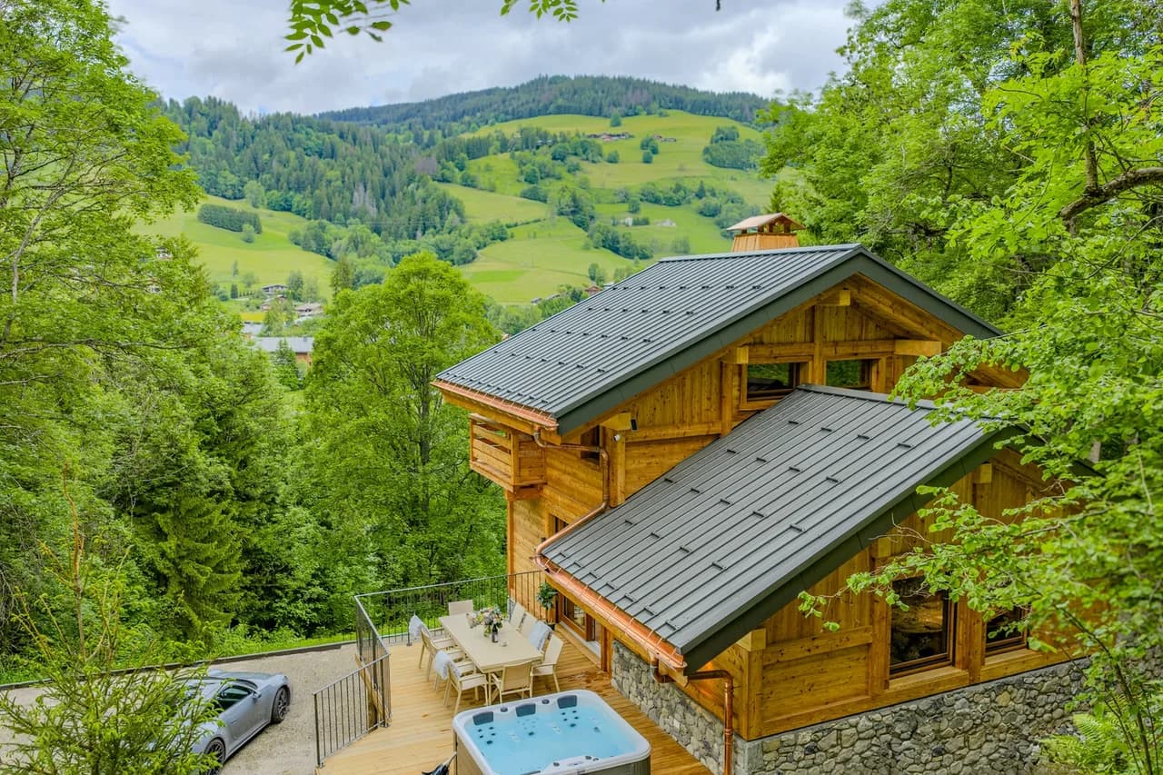 Alpine Retreat with Terrace in Megeve photo 5