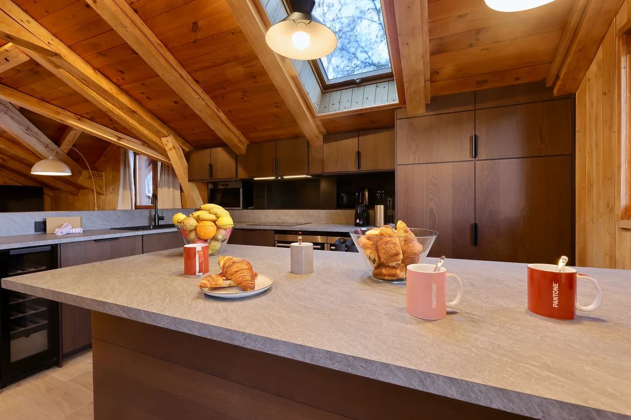 Renovated Mountain Chalet in Courchevel photo 5