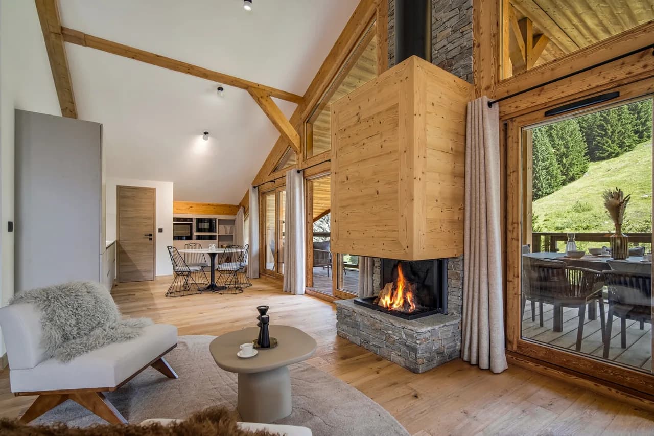 Mountain View Four Bedroom Villa in Courchevel photo 3
