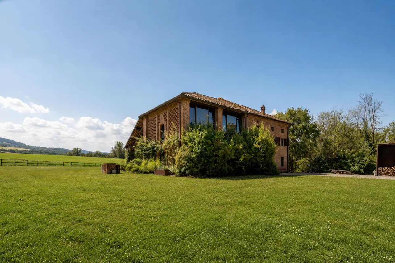 Wellness Retreat Villa in Agazzano Piacenza Italy photo 2